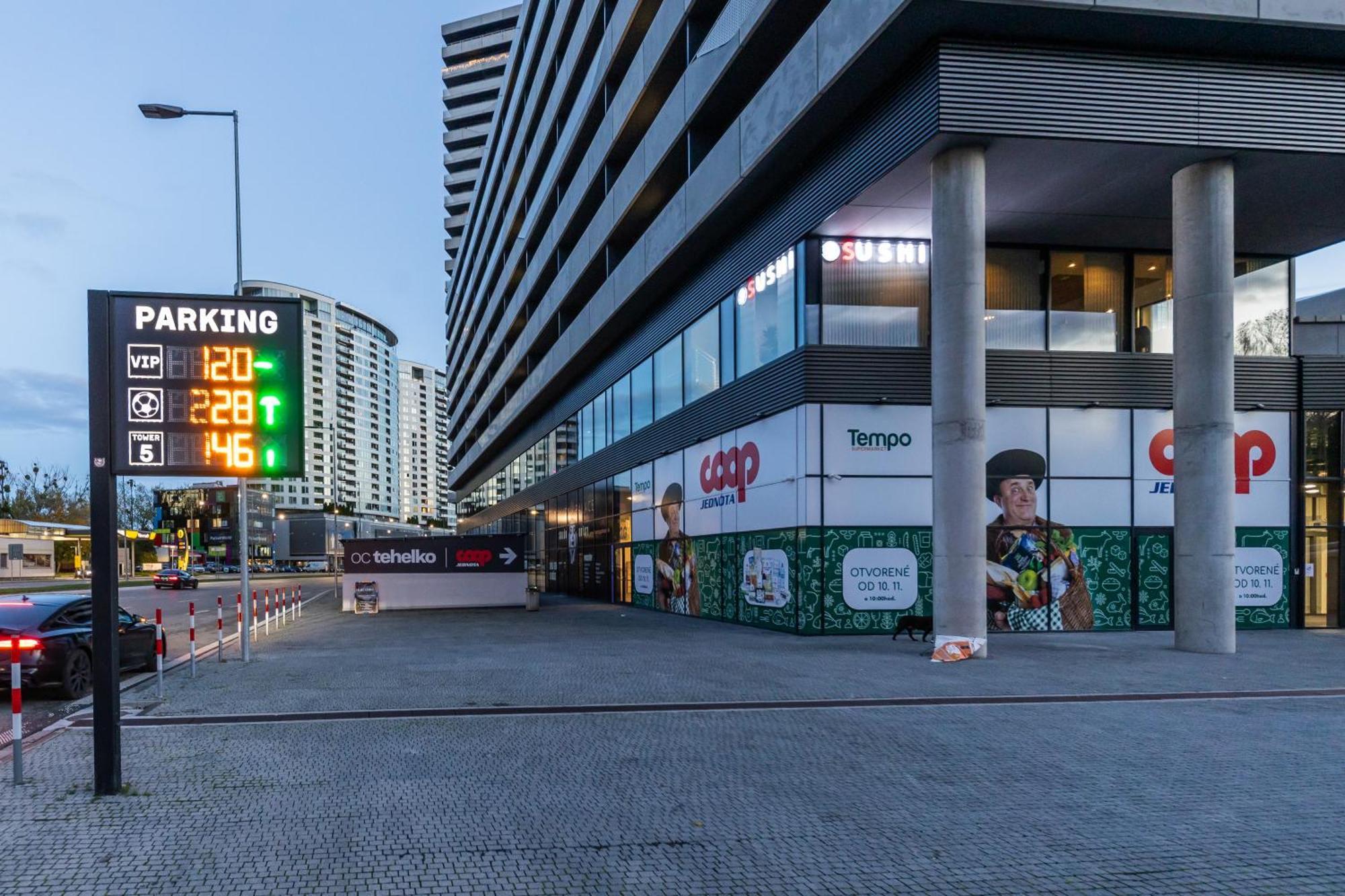 Nfs - Narodny Futbalovy Stadion - Apartman Bratislava Exterior photo